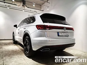 Volkswagen Touareg, 2024 — миниатюра 3