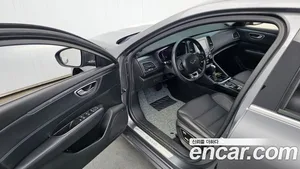 Renault SM6, 2018 — миниатюра 13