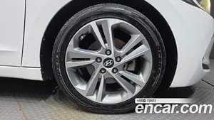 Hyundai Avante, 2016 — миниатюра 5