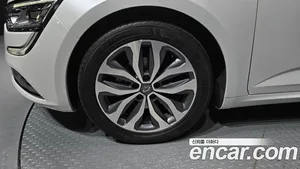 Renault SM6, 2016 — миниатюра 5