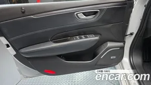 Renault SM6, 2016 — миниатюра 14
