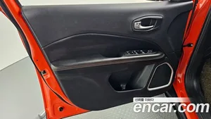 Jeep Compass, 2018 — миниатюра 14