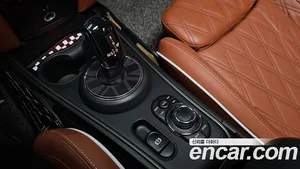 Mini Countryman, 2022 — миниатюра 12