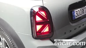 Mini Countryman, 2022 — миниатюра 9