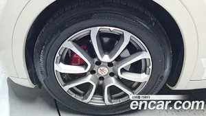 Maserati Levante, 2018 — миниатюра 5