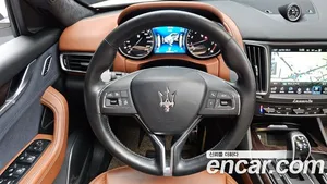 Maserati Levante, 2018 — миниатюра 18