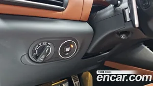 Maserati Levante, 2018 — миниатюра 30