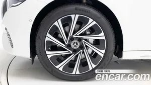 Mercedes-Benz E-Class, 2025 — миниатюра 5