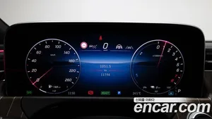 Mercedes-Benz E-Class, 2025 — миниатюра 8