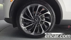 Lincoln Aviator, 2025 — миниатюра 5