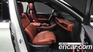 Lincoln Aviator, 2025 — миниатюра 18