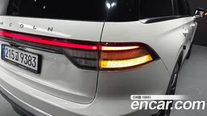 Lincoln Aviator, 2025 — миниатюра 9