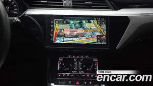 Audi e-tron, 2020 — миниатюра 14