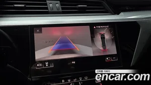 Audi e-tron, 2020 — миниатюра 15