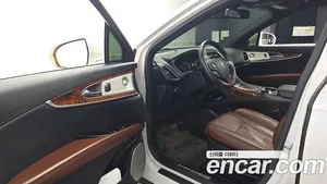 Lincoln MKX, 2016 — миниатюра 10