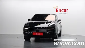 Porsche Cayenne, 2023 — миниатюра 3