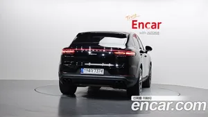 Porsche Cayenne, 2023 — миниатюра 4
