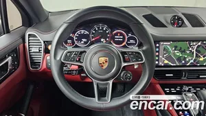 Porsche Cayenne, 2023 — миниатюра 12