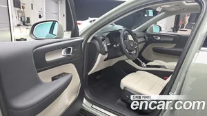 Volvo XC40, 2023 — миниатюра 13