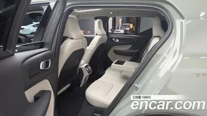 Volvo XC40, 2023 — миниатюра 17