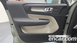 Volvo XC40, 2023 — миниатюра 14