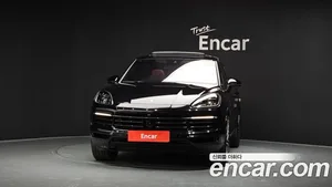 Porsche Cayenne, 2022 — миниатюра 3