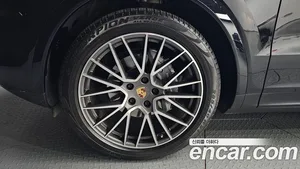 Porsche Cayenne, 2022 — миниатюра 5