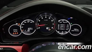 Porsche Cayenne, 2022 — миниатюра 11