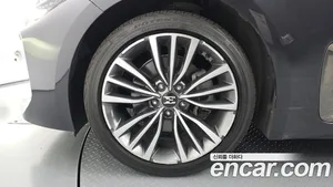 Kia Stinger, 2017 — миниатюра 5