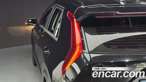 Kia Niro, 2023 — миниатюра 8