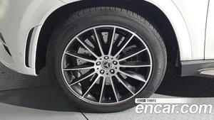 Mercedes-Benz GLE-Class, 2023 — миниатюра 5