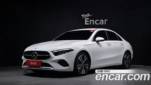Mercedes-Benz A-Class, 2024 — миниатюра 1