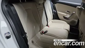 Mercedes-Benz A-Class, 2024 — миниатюра 17