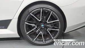 BMW M5, 2025 — миниатюра 7