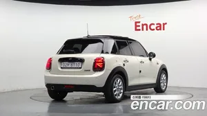 Mini Cooper, 2019 — миниатюра 2