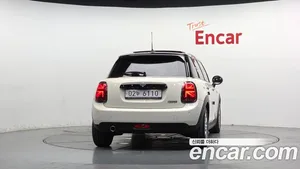 Mini Cooper, 2019 — миниатюра 4
