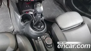 Mini Cooper, 2019 — миниатюра 12
