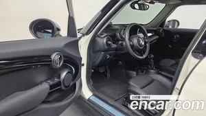 Mini Cooper, 2019 — миниатюра 13