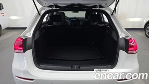 Mercedes-Benz A-Class, 2021 — миниатюра 26