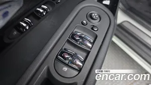 Mini Countryman, 2023 — миниатюра 17