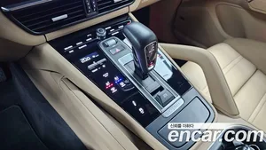 Porsche Cayenne, 2022 — миниатюра 9