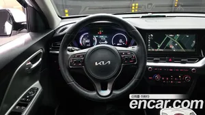 Kia Niro, 2021 — миниатюра 13