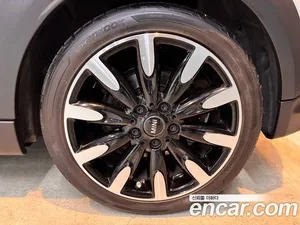 Mini Cooper, 2022 — миниатюра 5