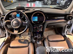Mini Cooper, 2022 — миниатюра 7