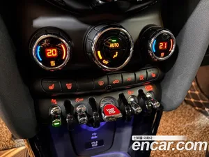 Mini Cooper, 2022 — миниатюра 12