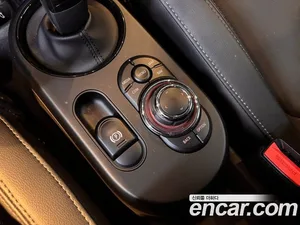 Mini Cooper, 2022 — миниатюра 13
