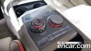 Genesis G90, 2022 — миниатюра 12