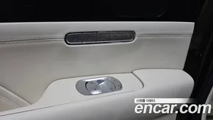 Genesis G90, 2022 — миниатюра 24