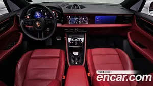 Porsche Macan, 2025 — миниатюра 7