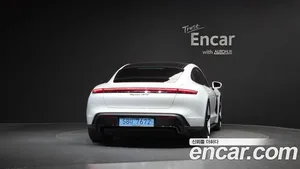 Porsche Taycan, 2023 — миниатюра 4
